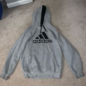 Adidas Sweatshirt